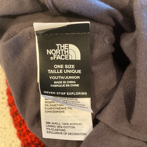 Used, like new North Face Youth/Junior Knit Hat - Picture 4 of 4